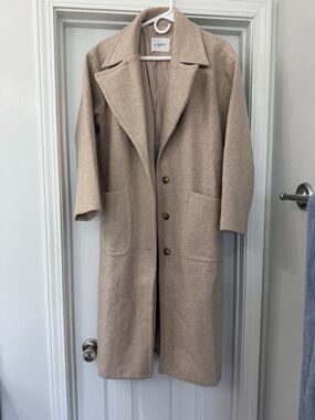 Carly Jean Los Angeles Coat